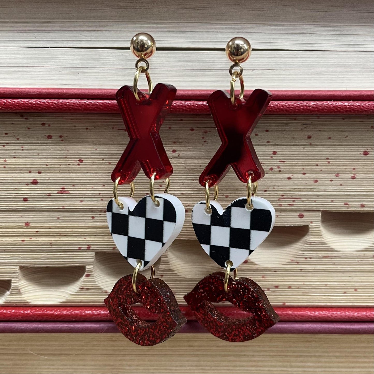 Checkered XO Earrings - Red
