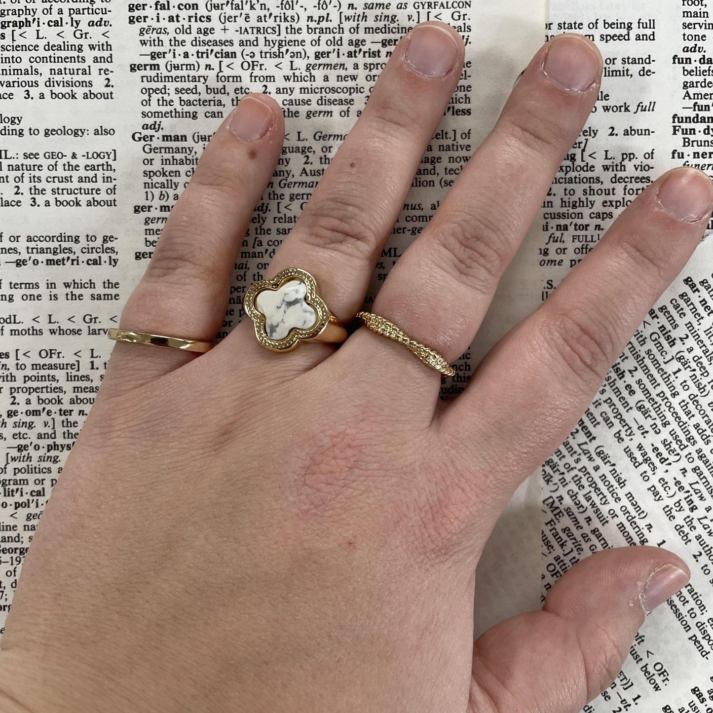 3 Piece Flower Howlite Ring Set