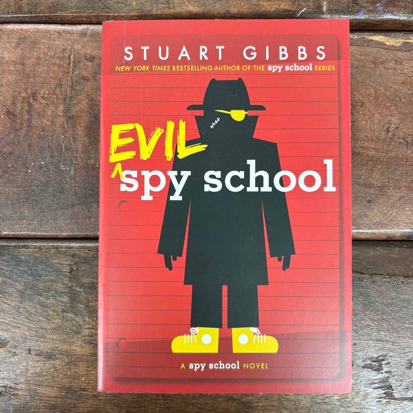 Evil Spy School - Stuart Gibbs - Simon and Schuster
