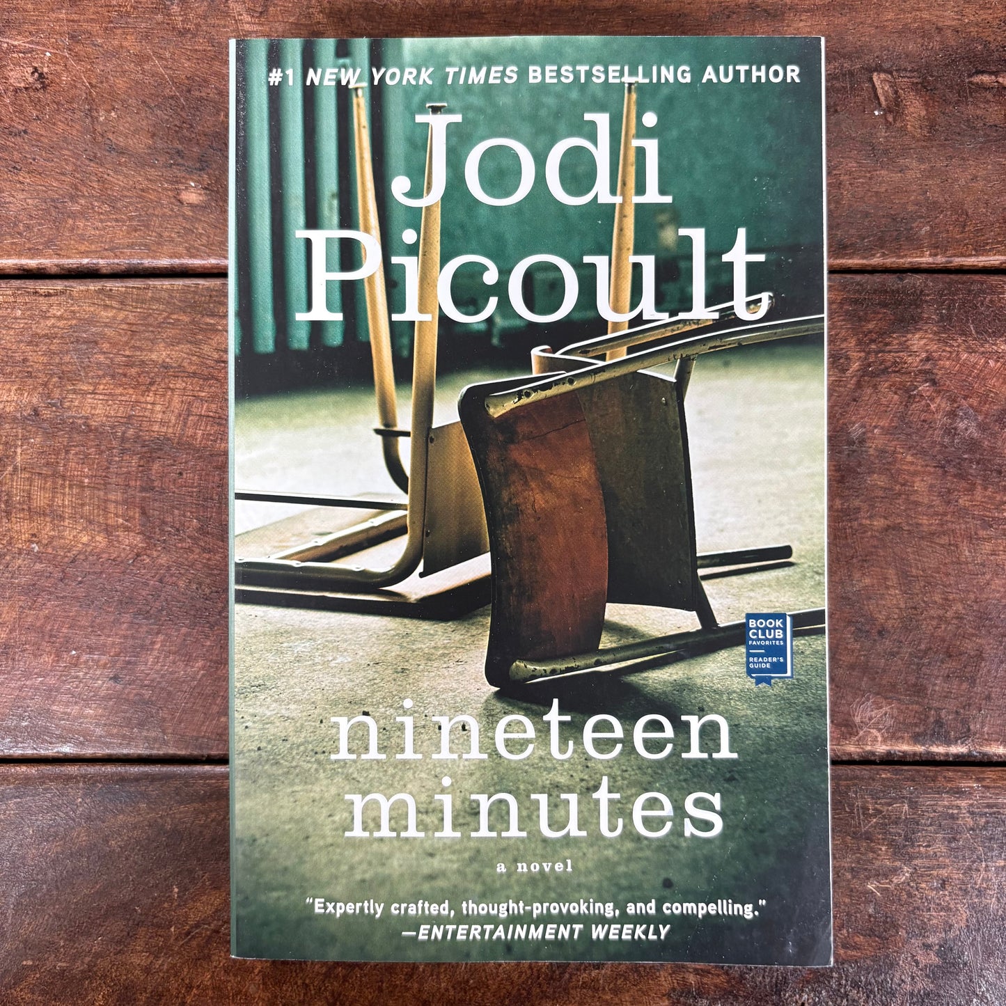 Nineteen Minutes - Jodi Picoult - Simon and Schuster