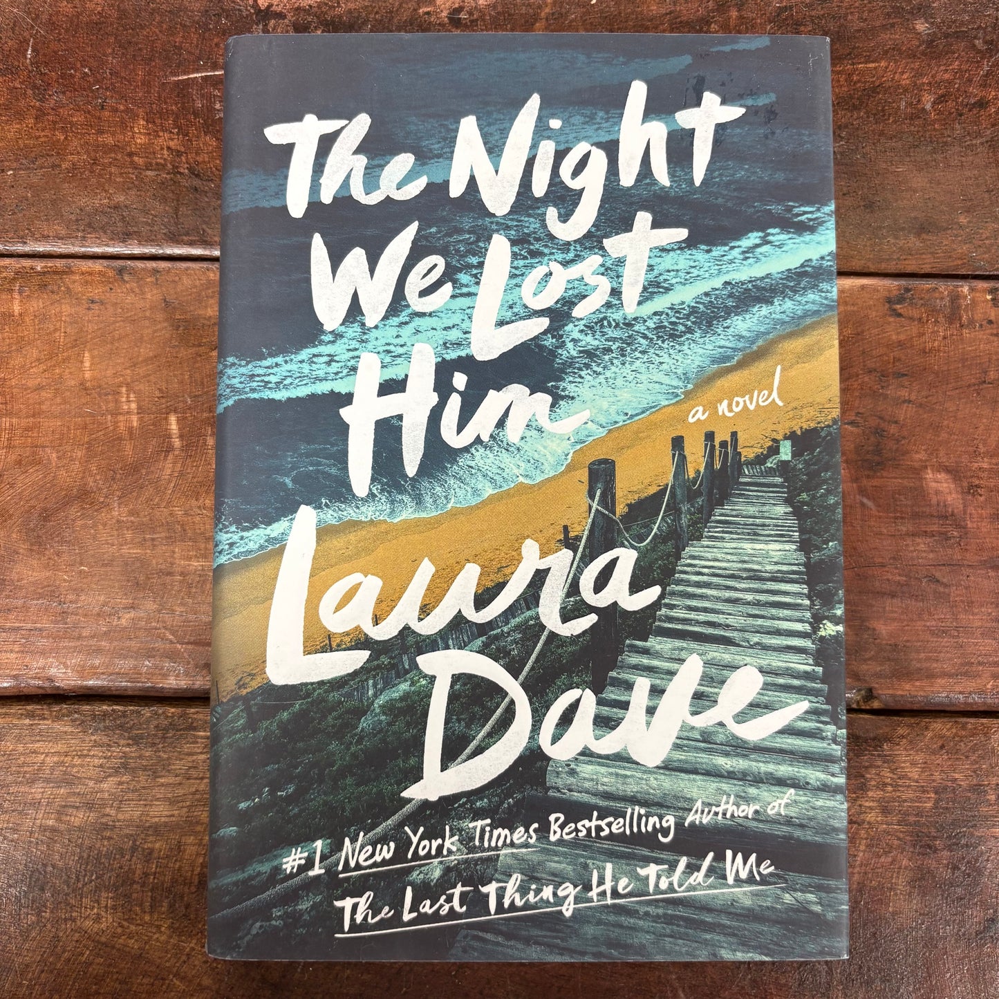 The Night We Lost Him - Laura Dave - BOUT