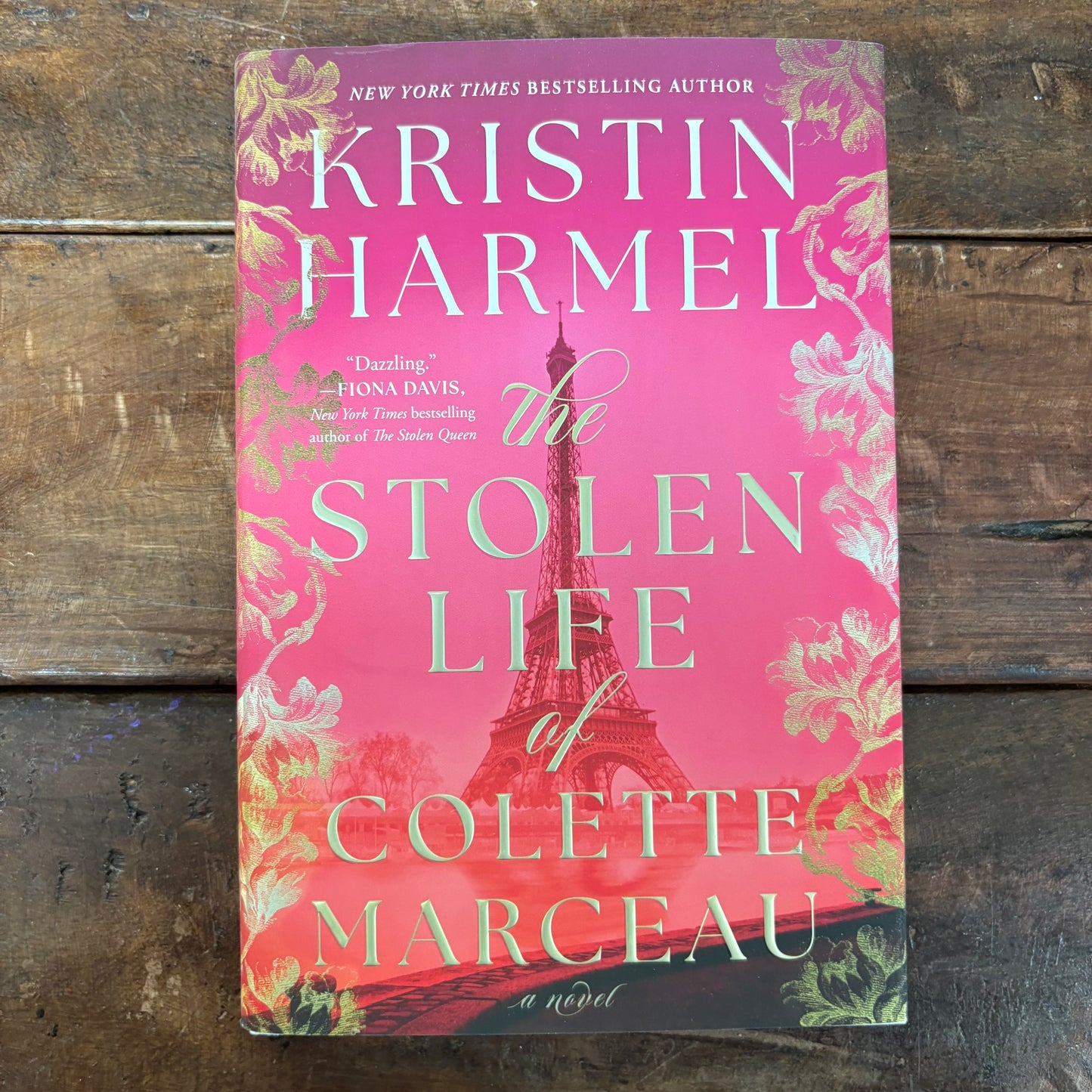 The Stolen Life Of Colette Marceau - Kristin Harmel - Simon and Schuster