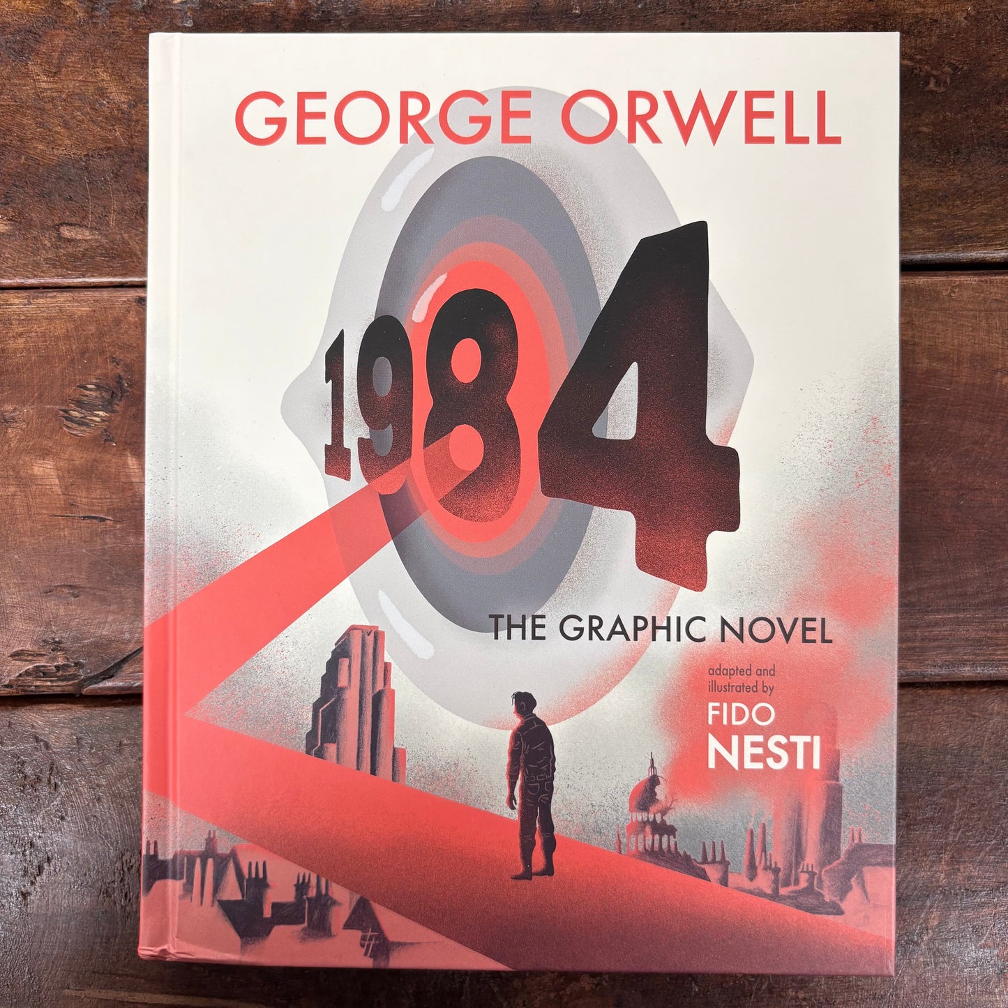 1984: The Graphic Novel - George Orwell (Adapted by Fido Nesti) - Harper Collins