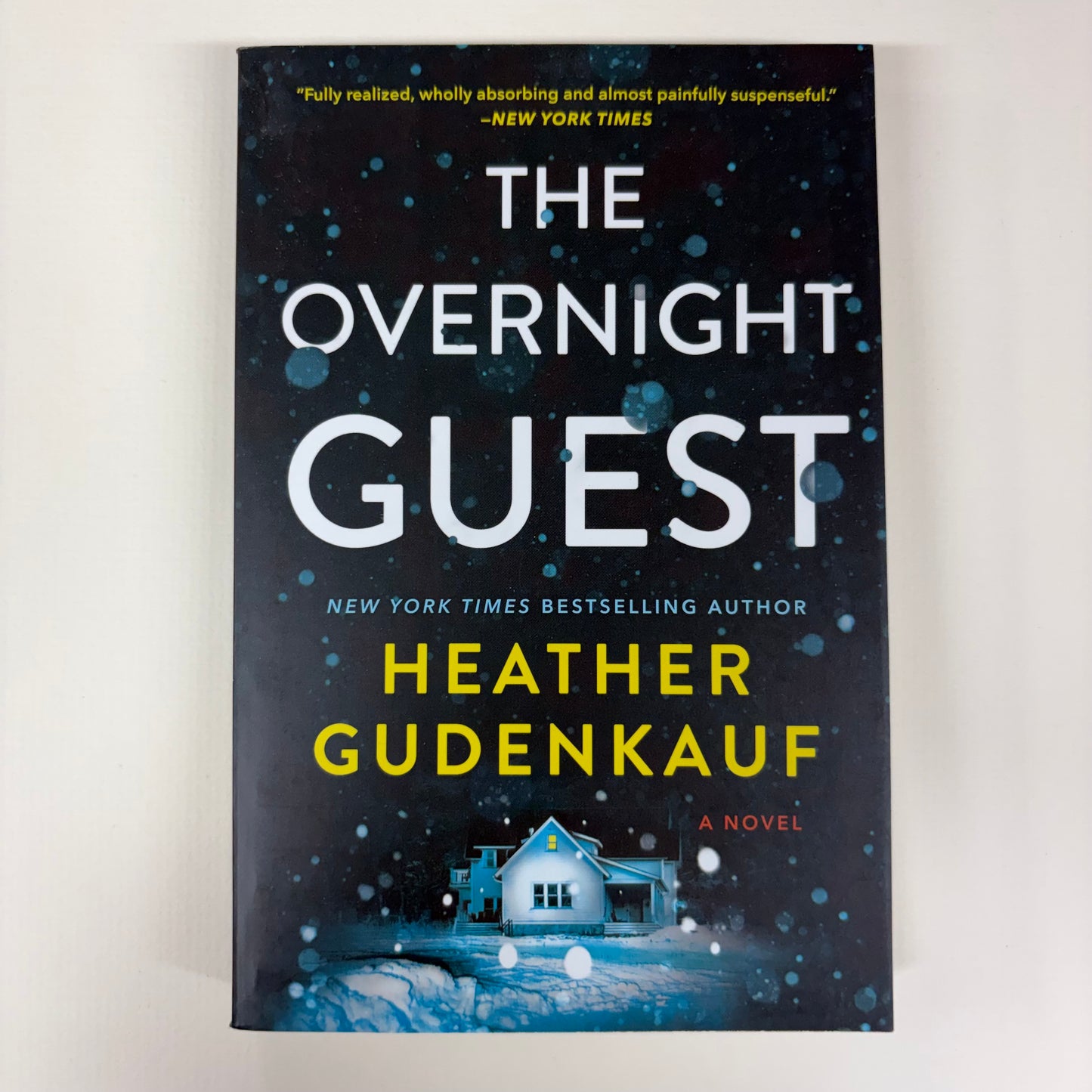 Overnight Guest - Heather Gudenkauf - Harper Collins