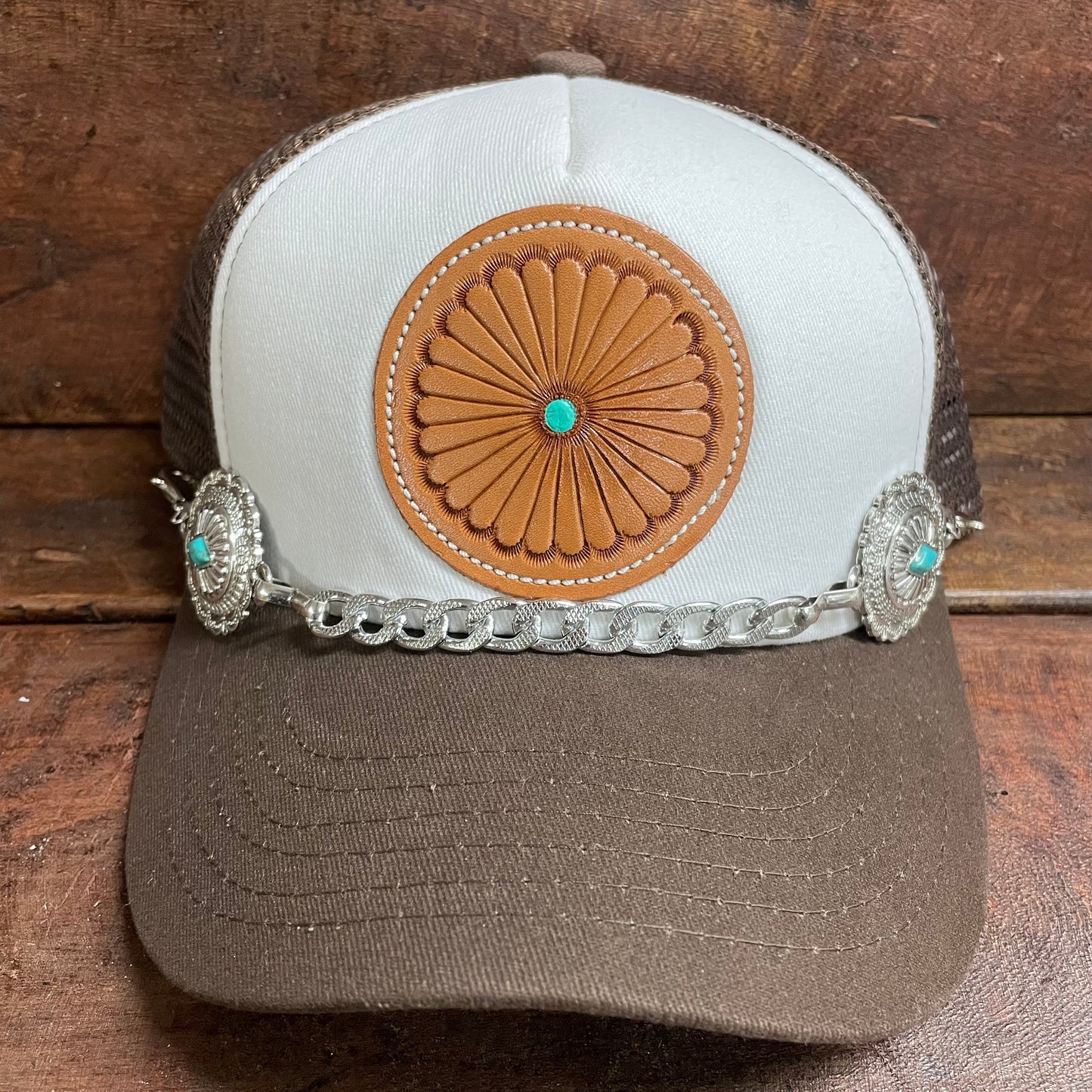 Turquoise and Embossed Silver Oval Trucker Hat Chain
