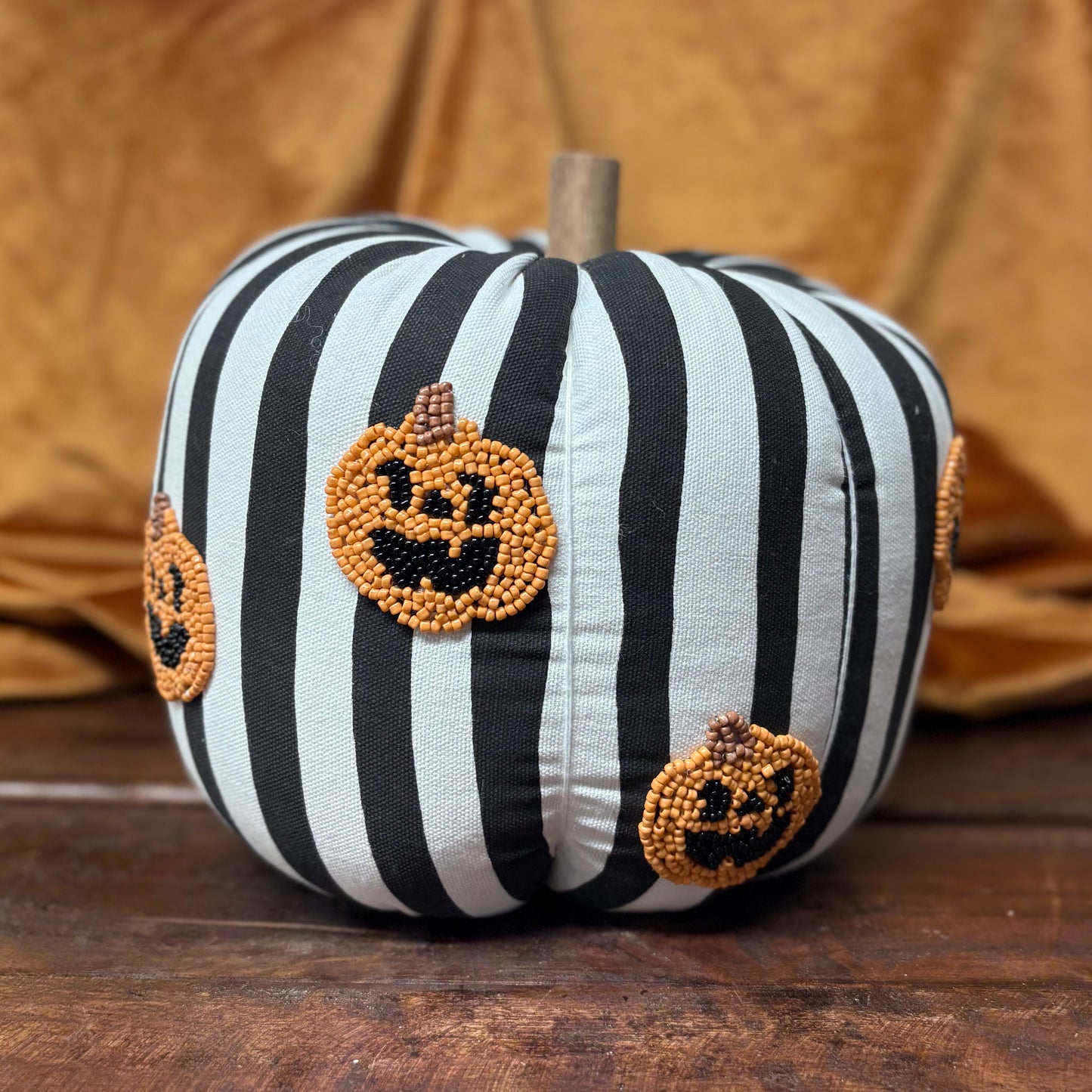Beaded Icon Pumpkins - Mud Pie