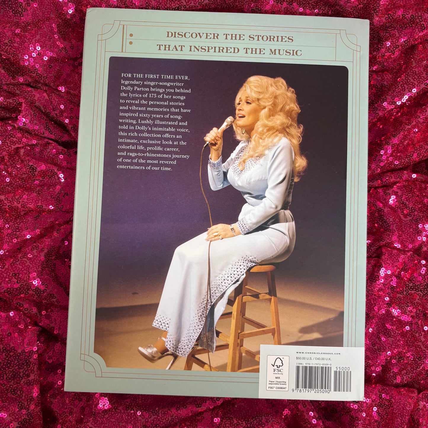 Dolly Parton: Songteller - Chronicle Books