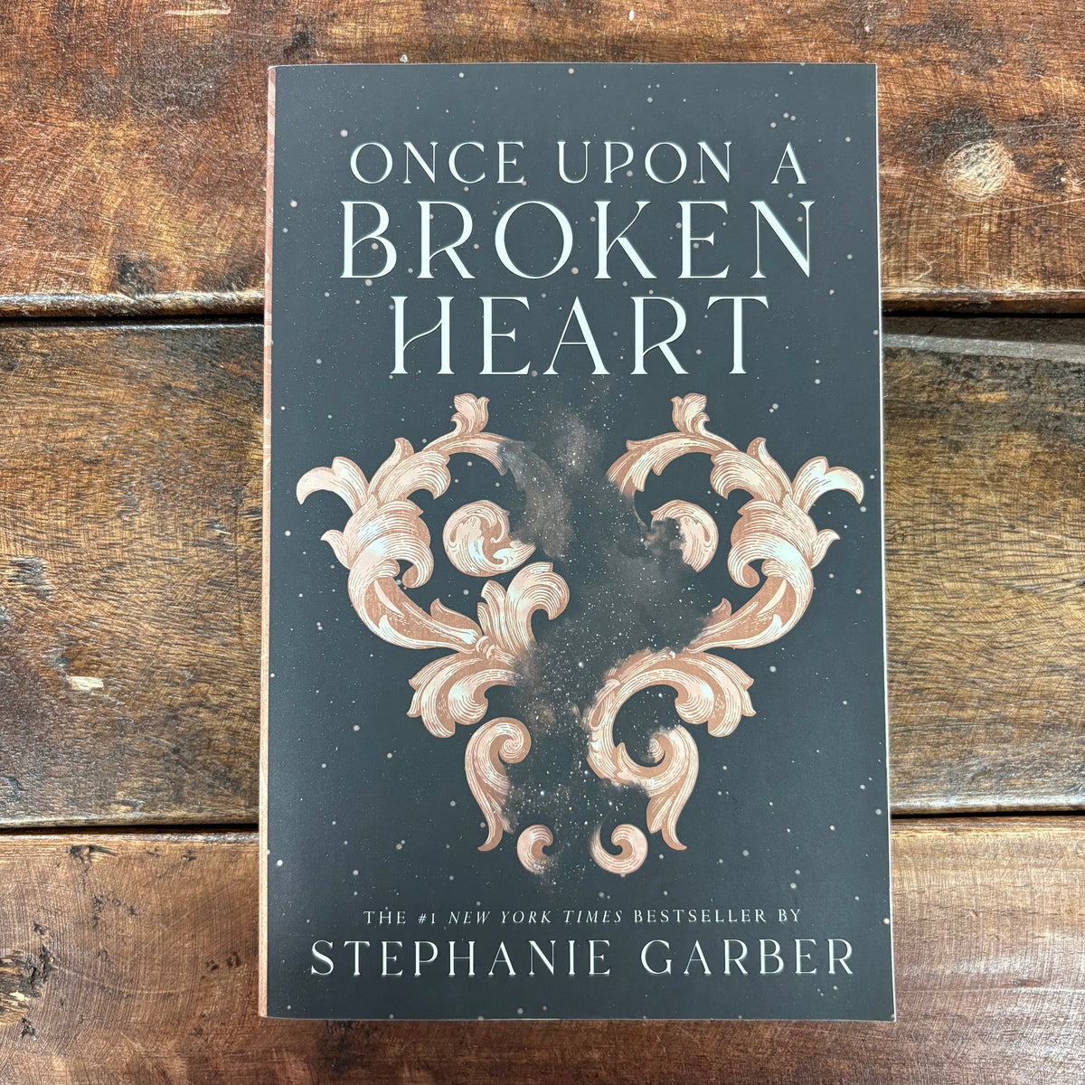 Once Upon a Broken Heart - Stephanie Garber - AZB