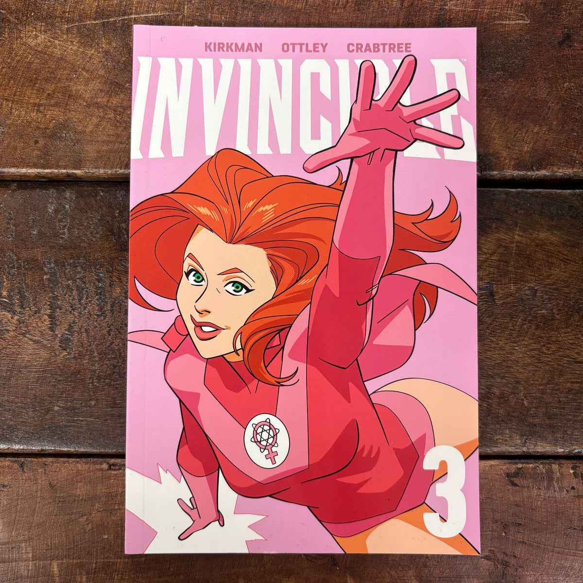Invincible - Vol. 3 - Robert Kirkman - Simon and Schuster
