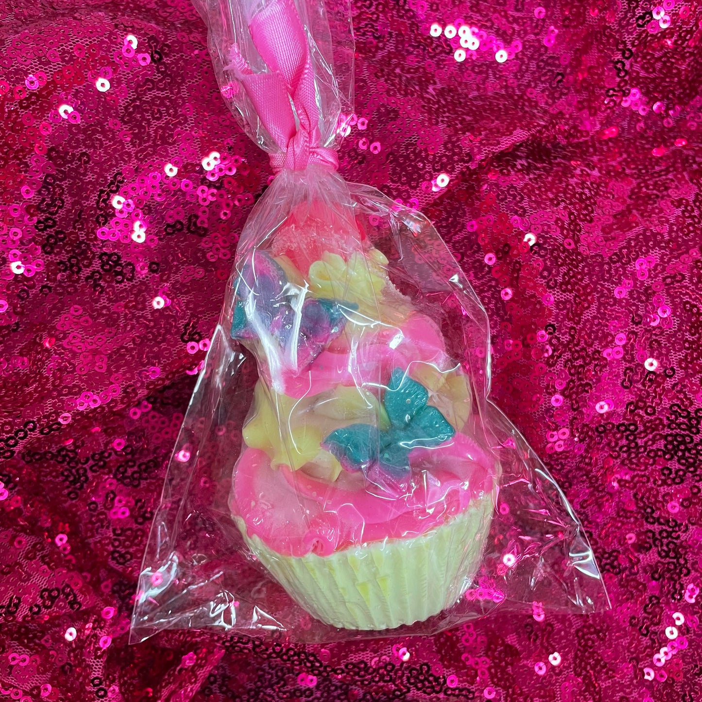 "Butterfly Kisses" Bath Bomb -Indulgence
