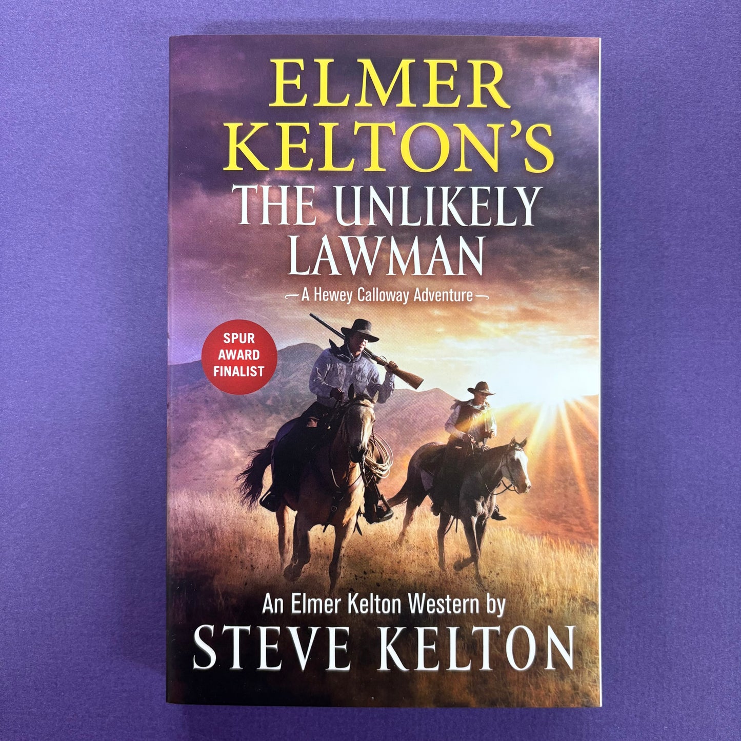 Unlikely Lawman - Elmer Kelton - Macmillan Publishers