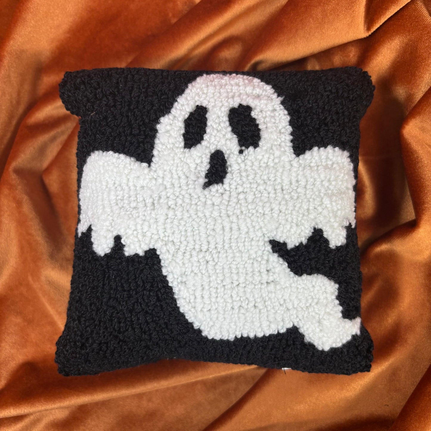 Spooky Ghost Hooked Pillow - C and F Home