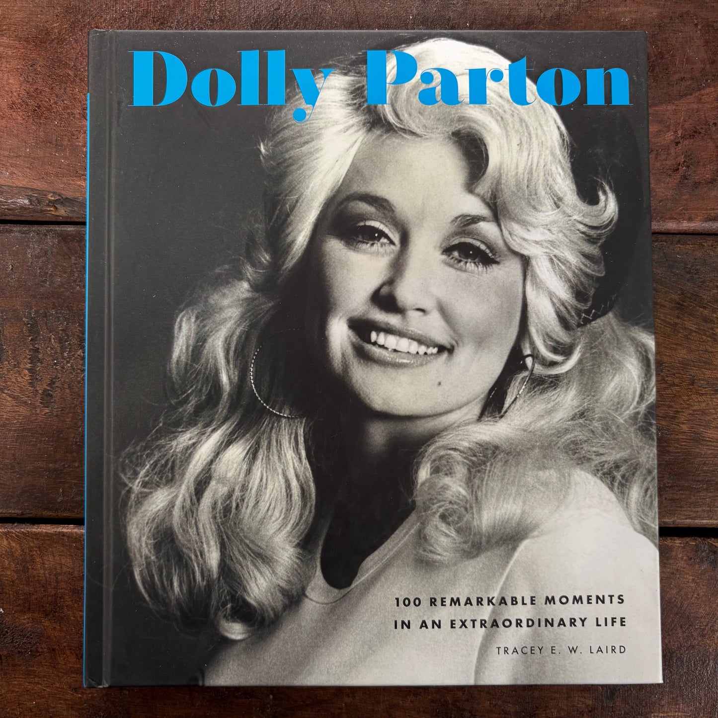 Dolly Parton - Tracey W. Laird - Texas Bookman
