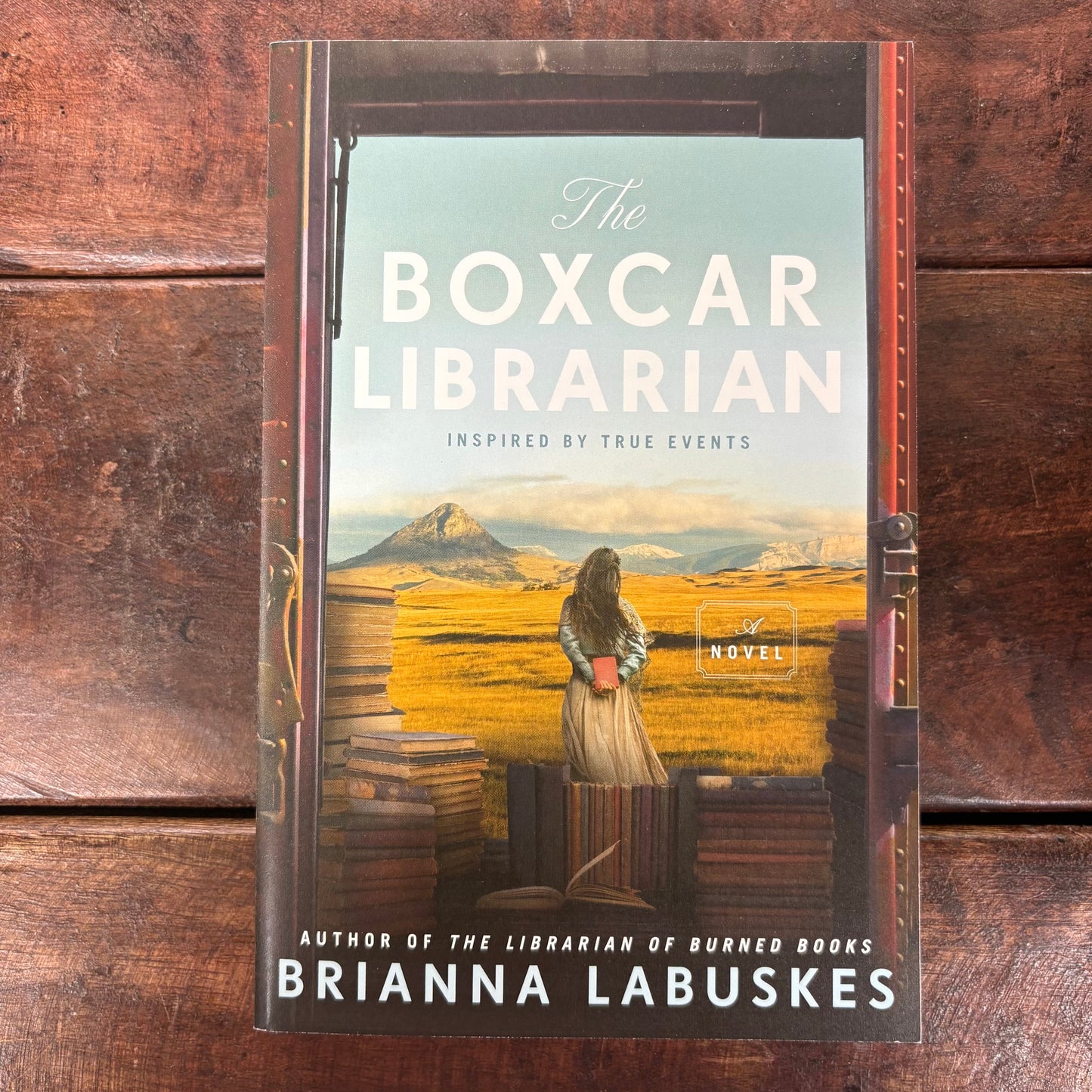Boxcar Librarian - Brianna Labuskes - Harper Collins