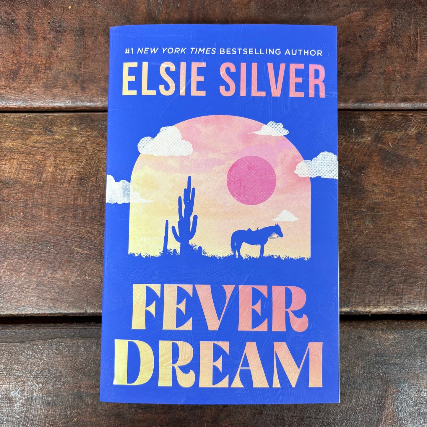 Fever Dream - Elsie Silver - Simon and Schuster