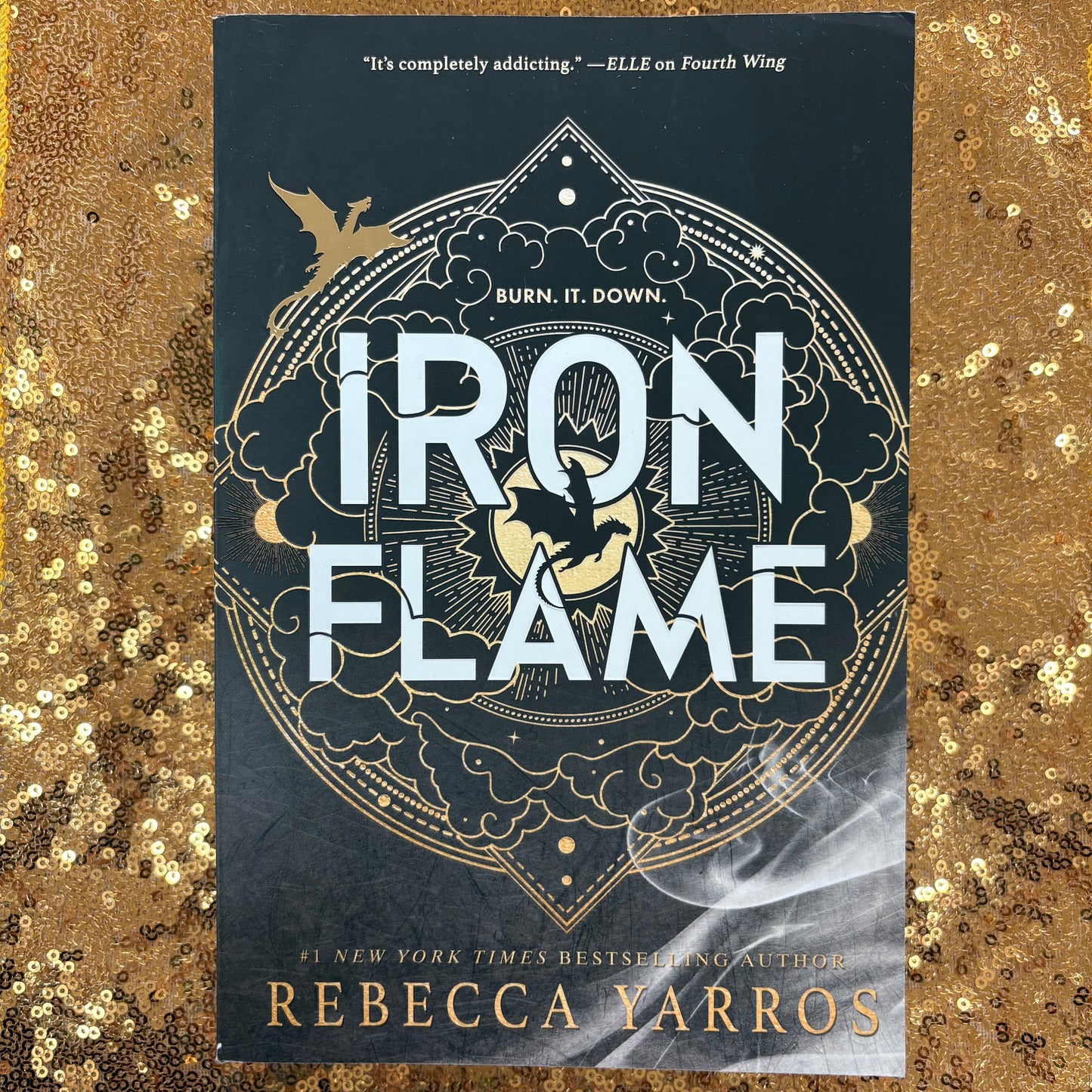 Iron Flame - Rebecca Yarros - BOUT