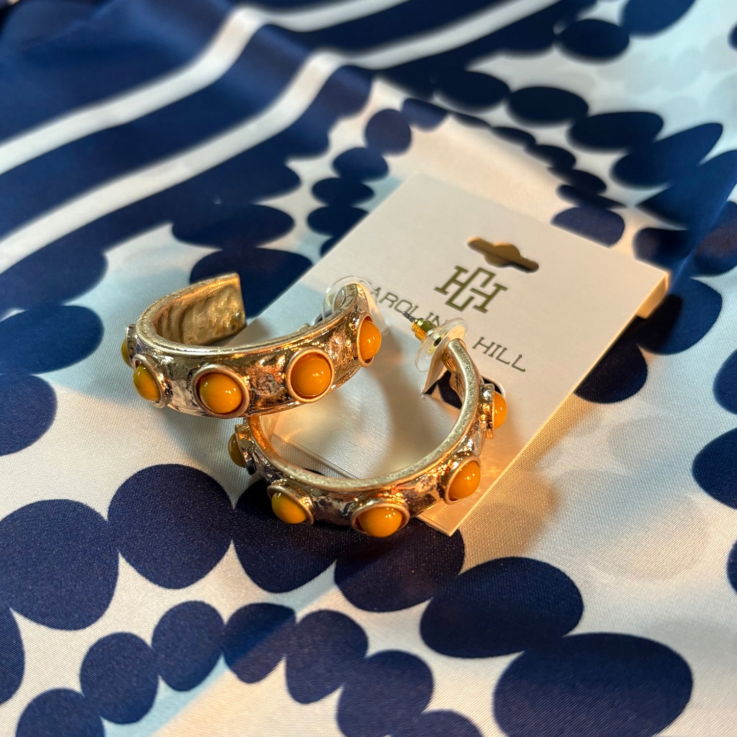 Frazee Hoop Earrings - Caroline Hill