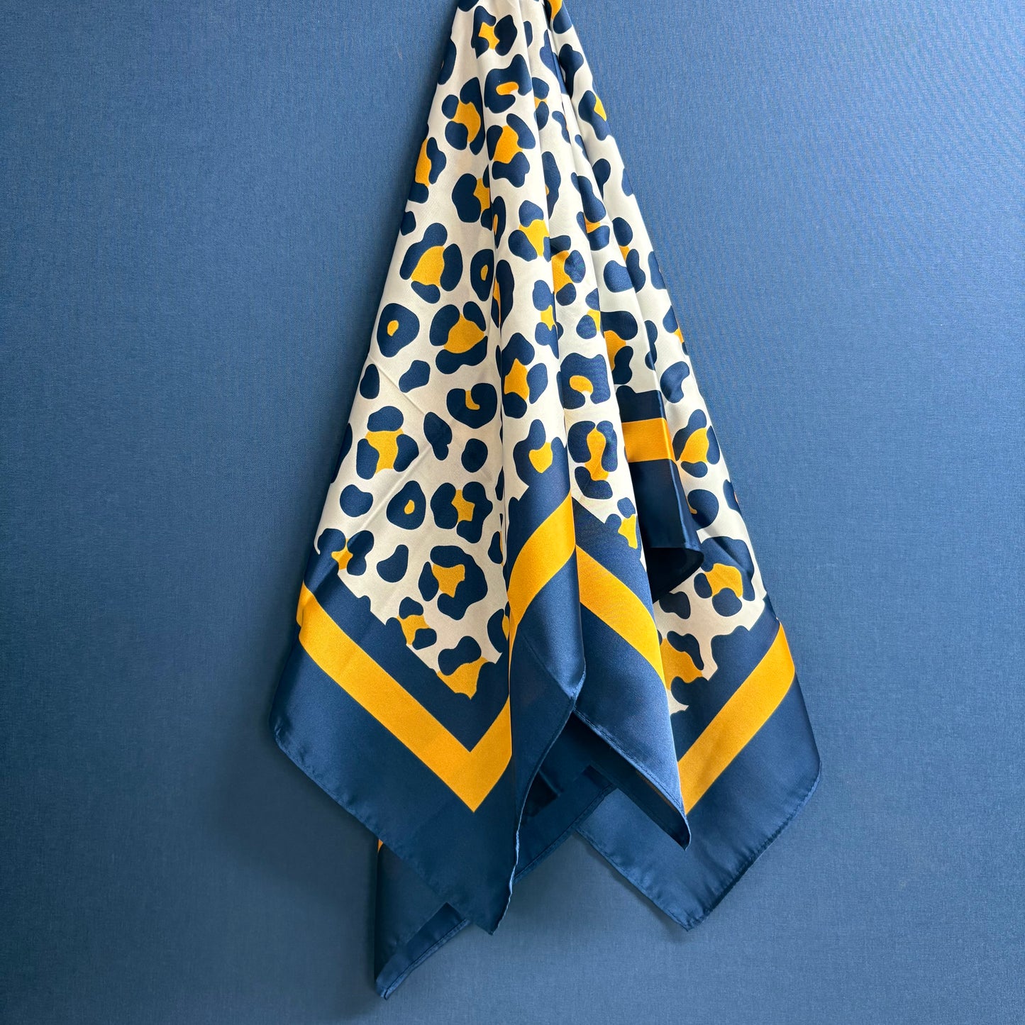Meredith Spotted Scarf - Caroline Hill