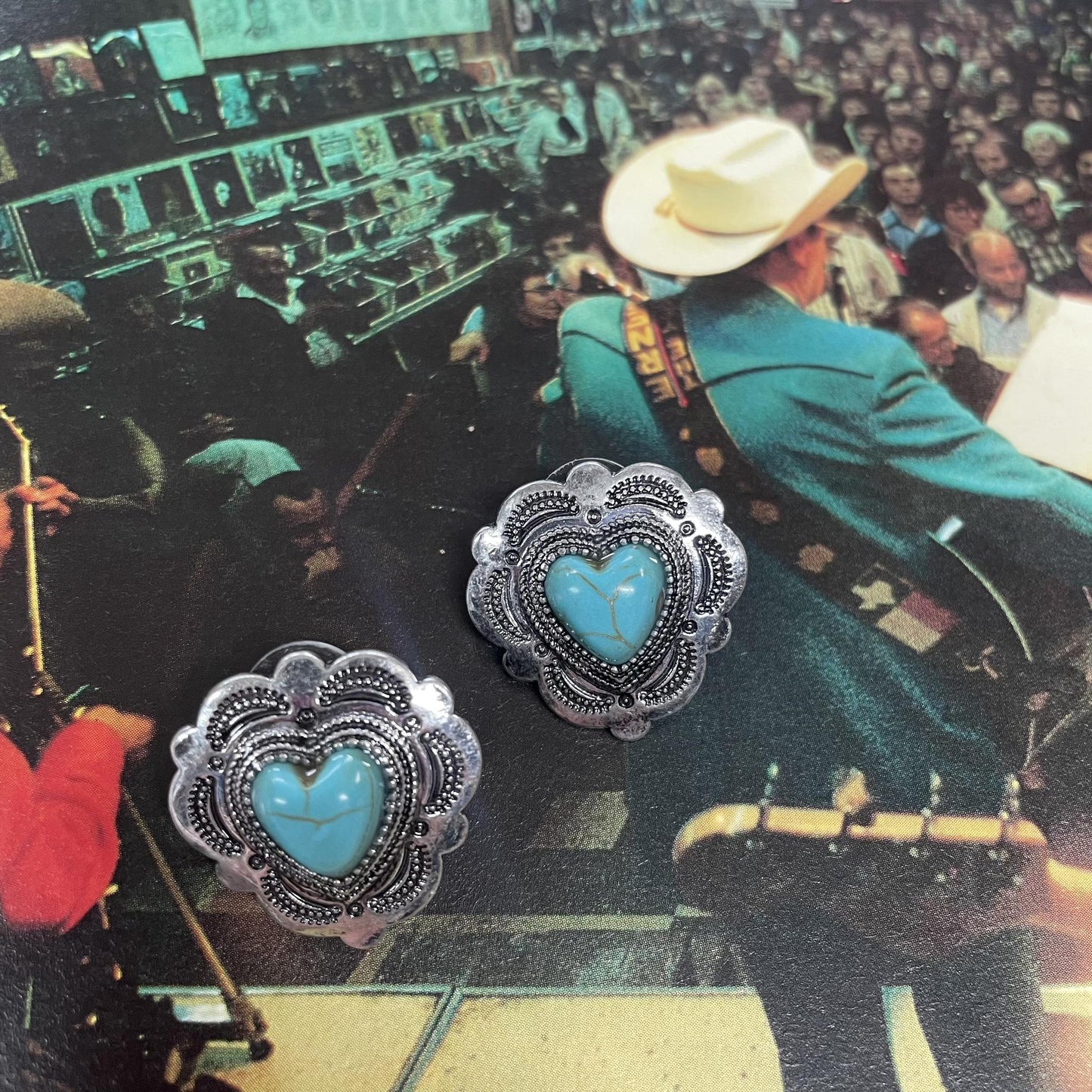 Puffy Heart Concho Studs