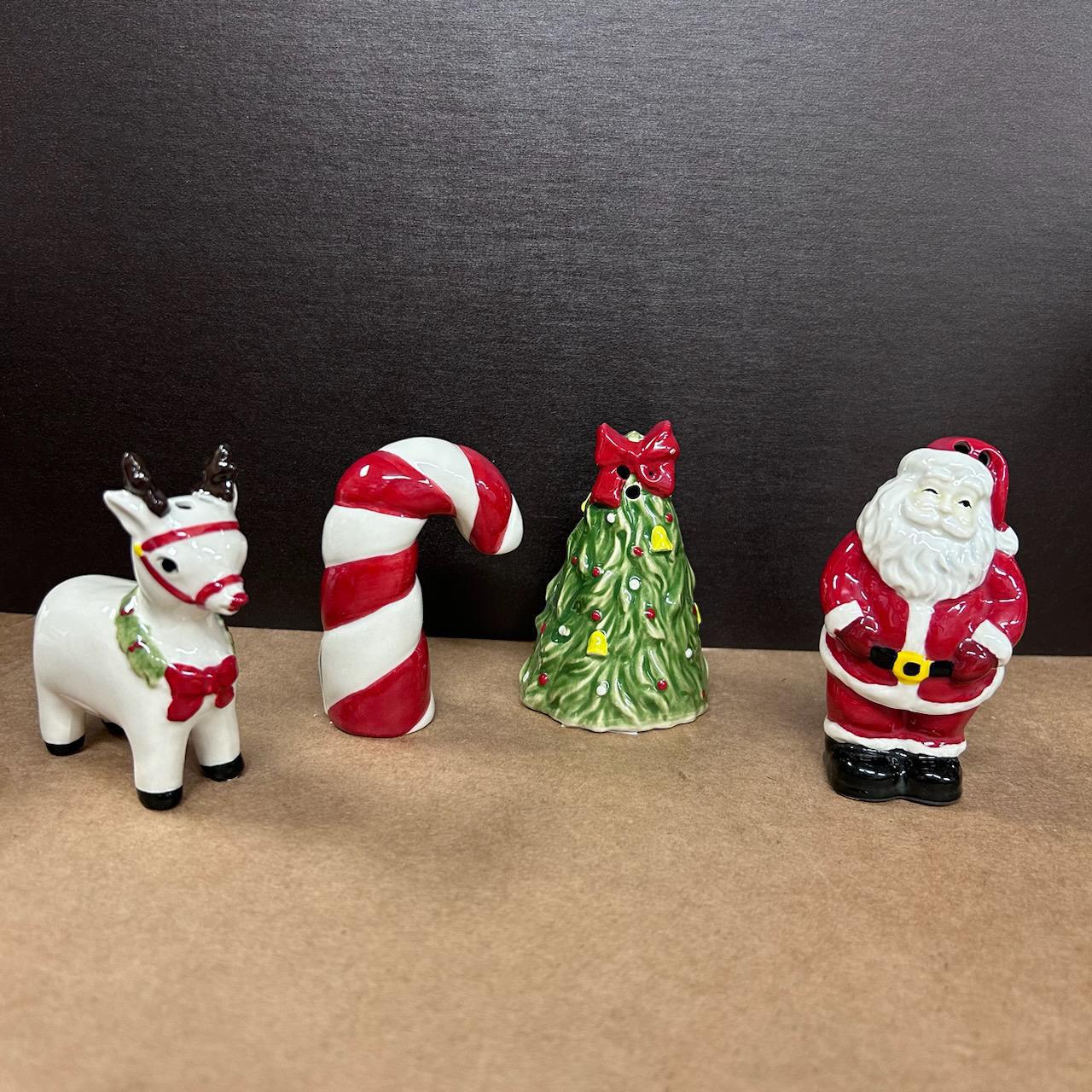 Vintage Christmas S&P Shakers- Mud Pie