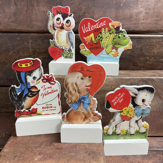 Valentine's Stand Up Sitters - Primitives By Kathy