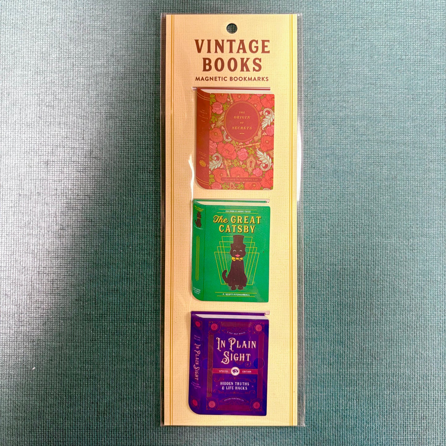 Vintage Books Shaped Magnetic Bookmarks - Chronicle Books