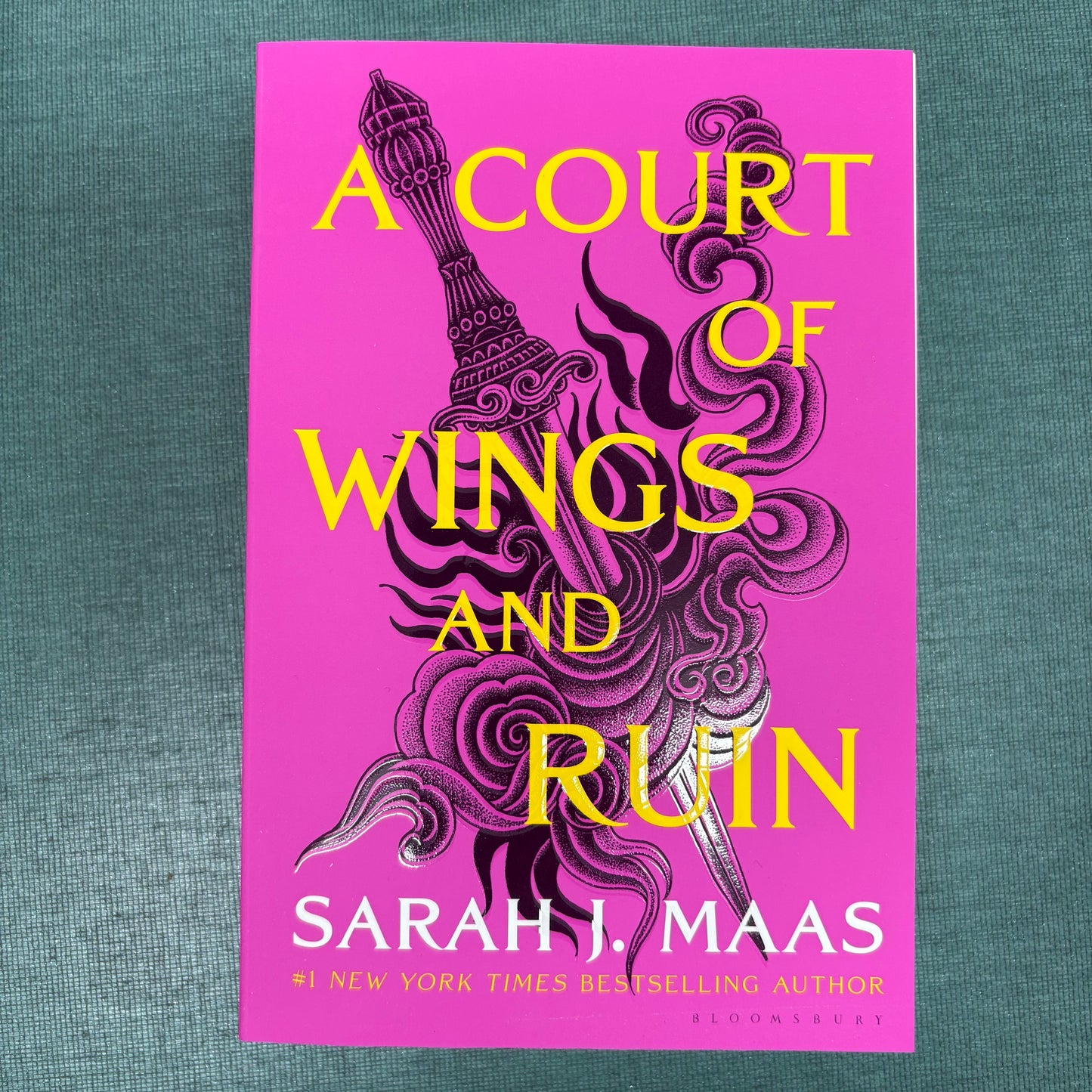 A Court Of Wings and Ruin - Sarah J. Maas - Macmillan Publishers