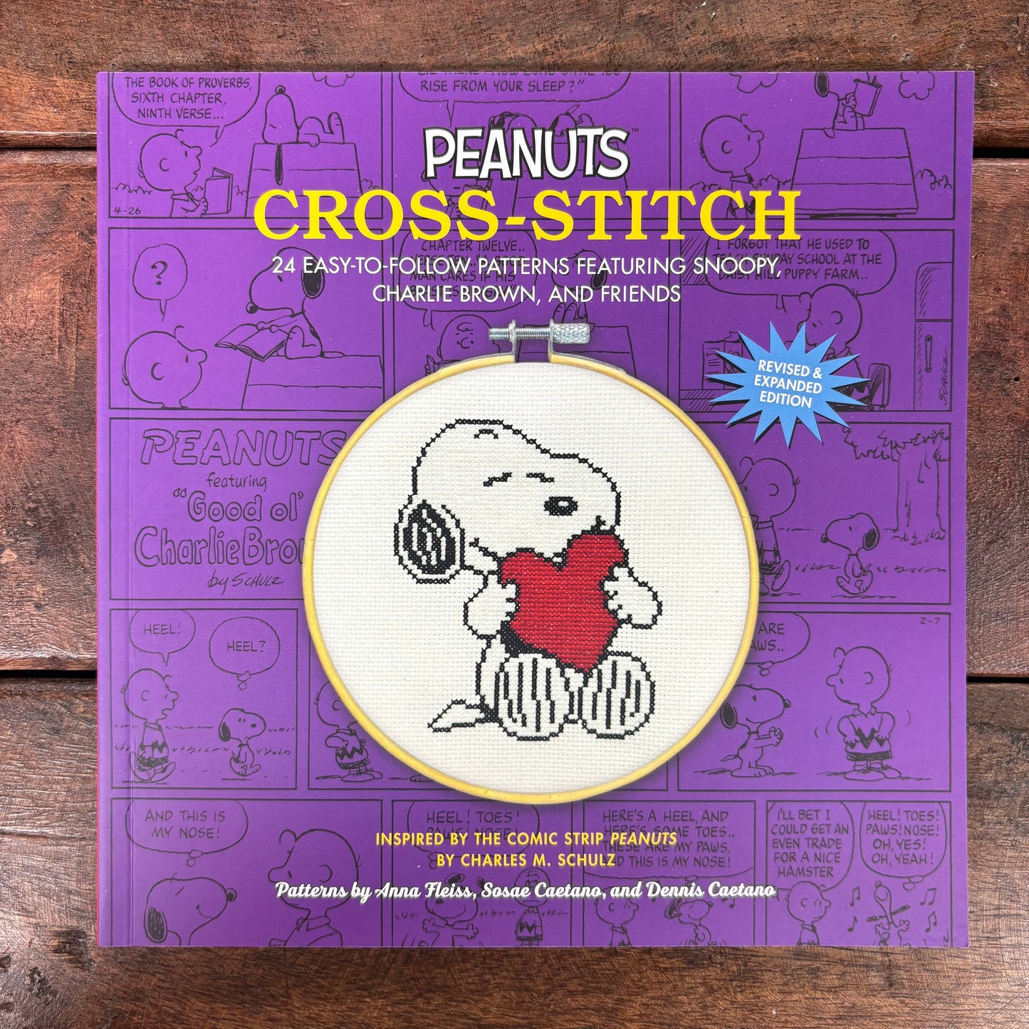 Peanuts Cross-Stitch - Hachette Book Group