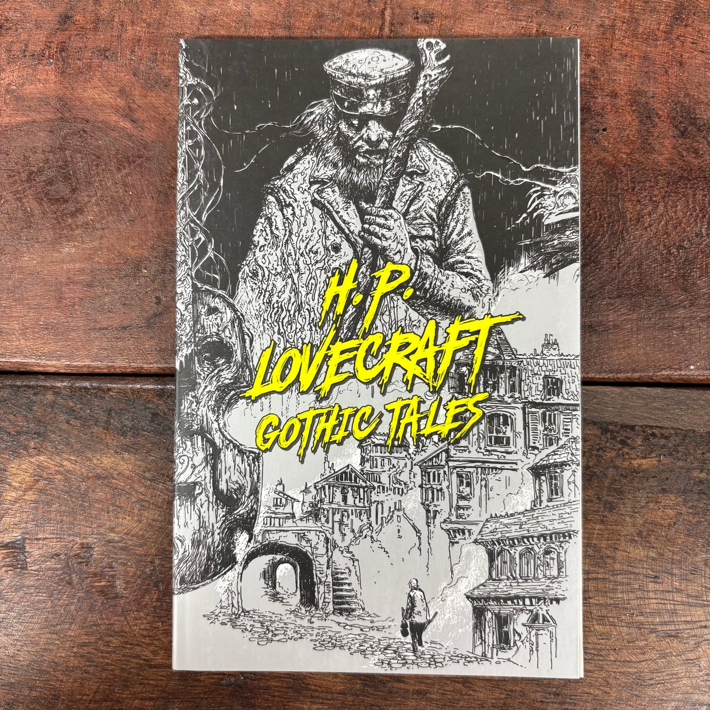 H.P. Lovecraft - Gothic Tales - Hachette Book Group