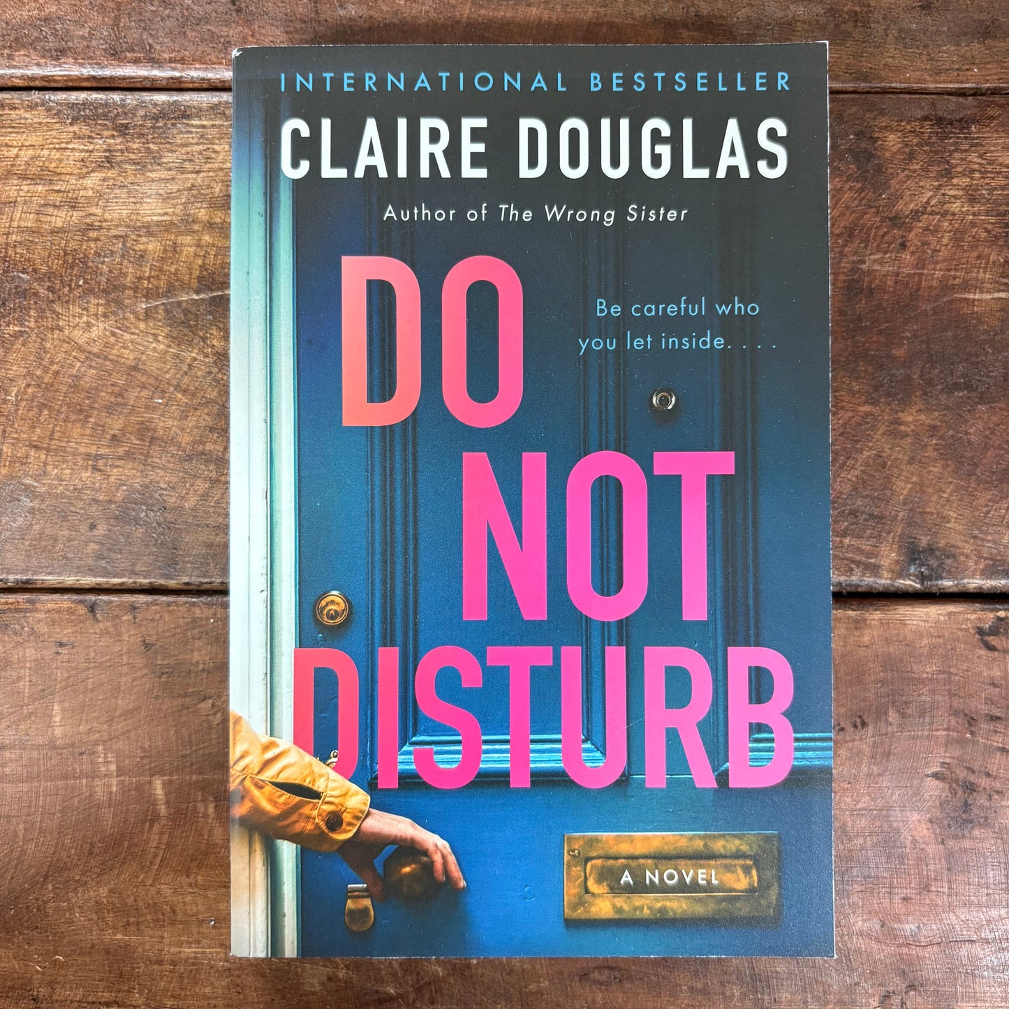 Do Not Disturb - Claire Douglas - Harper Collins