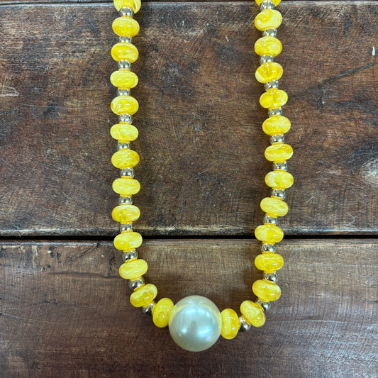Yellow Pearl Beaded Necklace - JOSSLYN