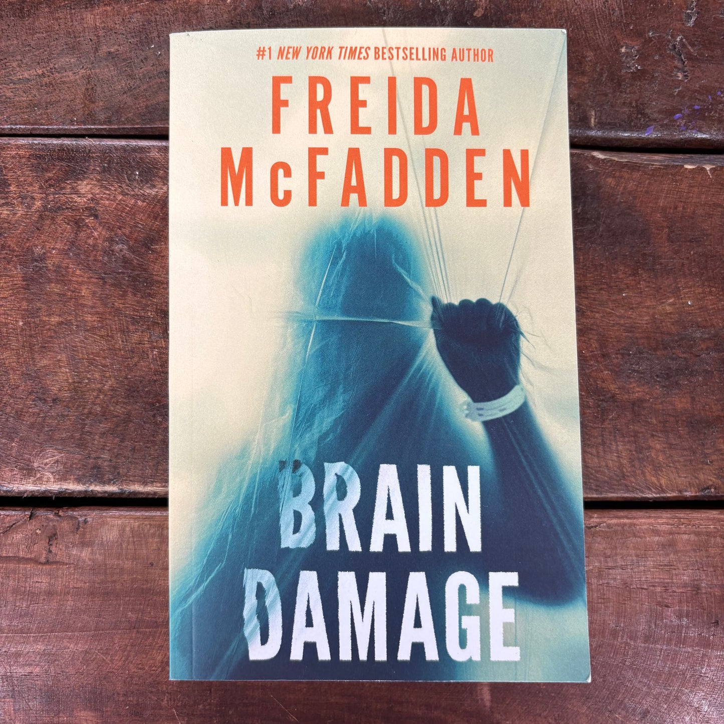 Brain Damage - Freida McFadden - AZB