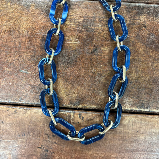 Mallory Marbled Resin Navy Necklace - Canvas Style