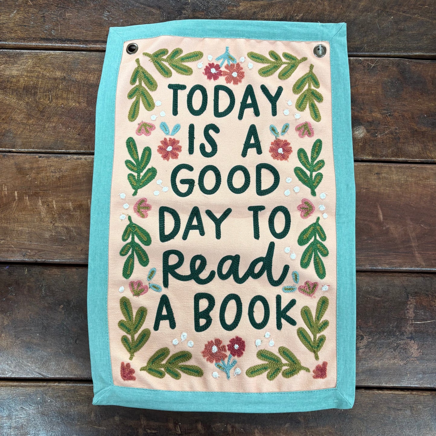 Today Is A Good Day To Read A Book Banner - Pippi Post