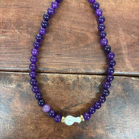 Brenna Purple Beaded Necklace With Pearl Accent - Gemelli