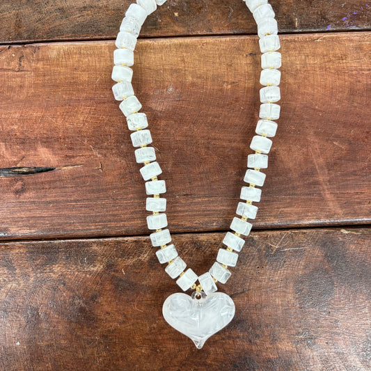 Abbie White Beaded Heart Necklace - Gemelli