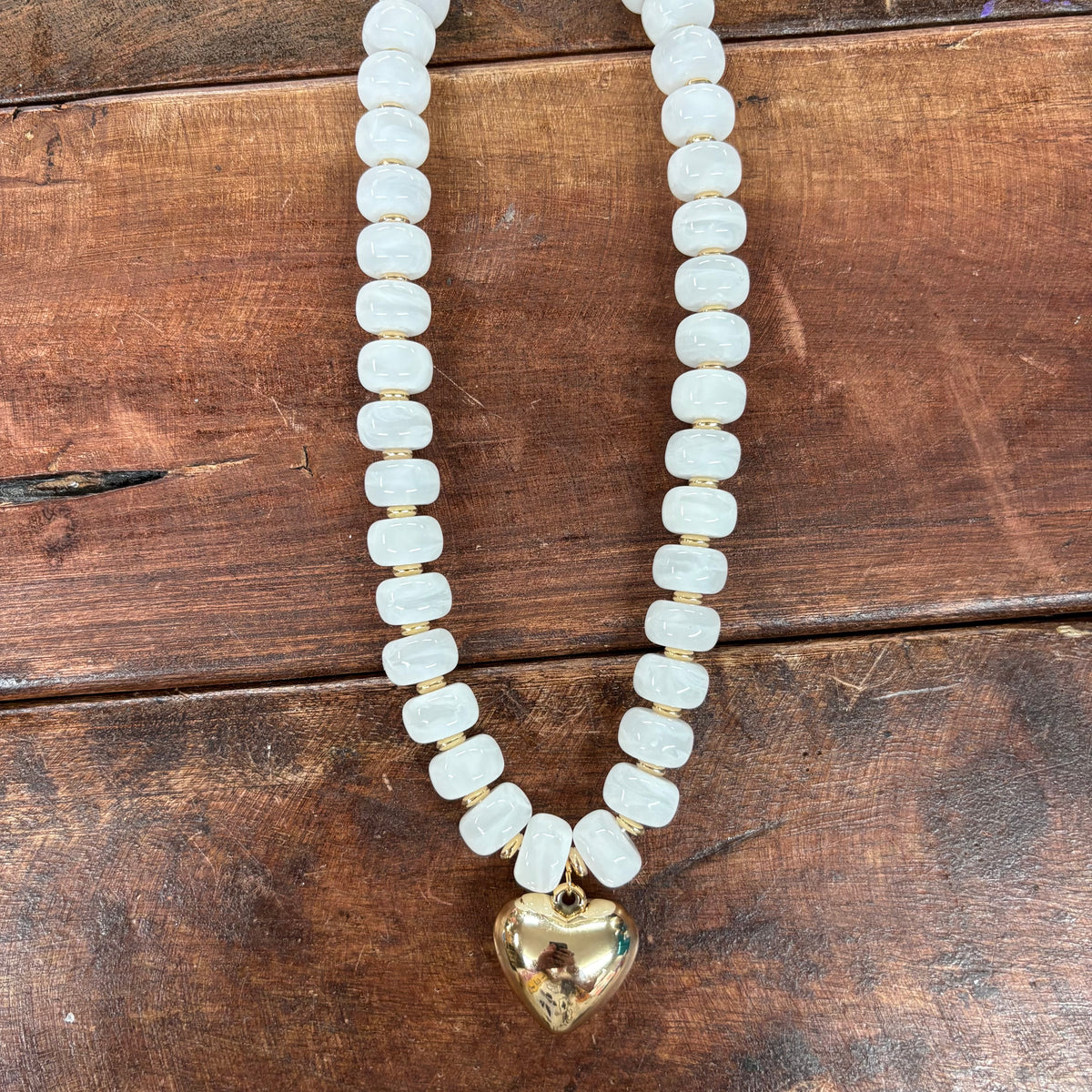Lundie Chunky Beaded Necklace with Heart Charm - Gemelli