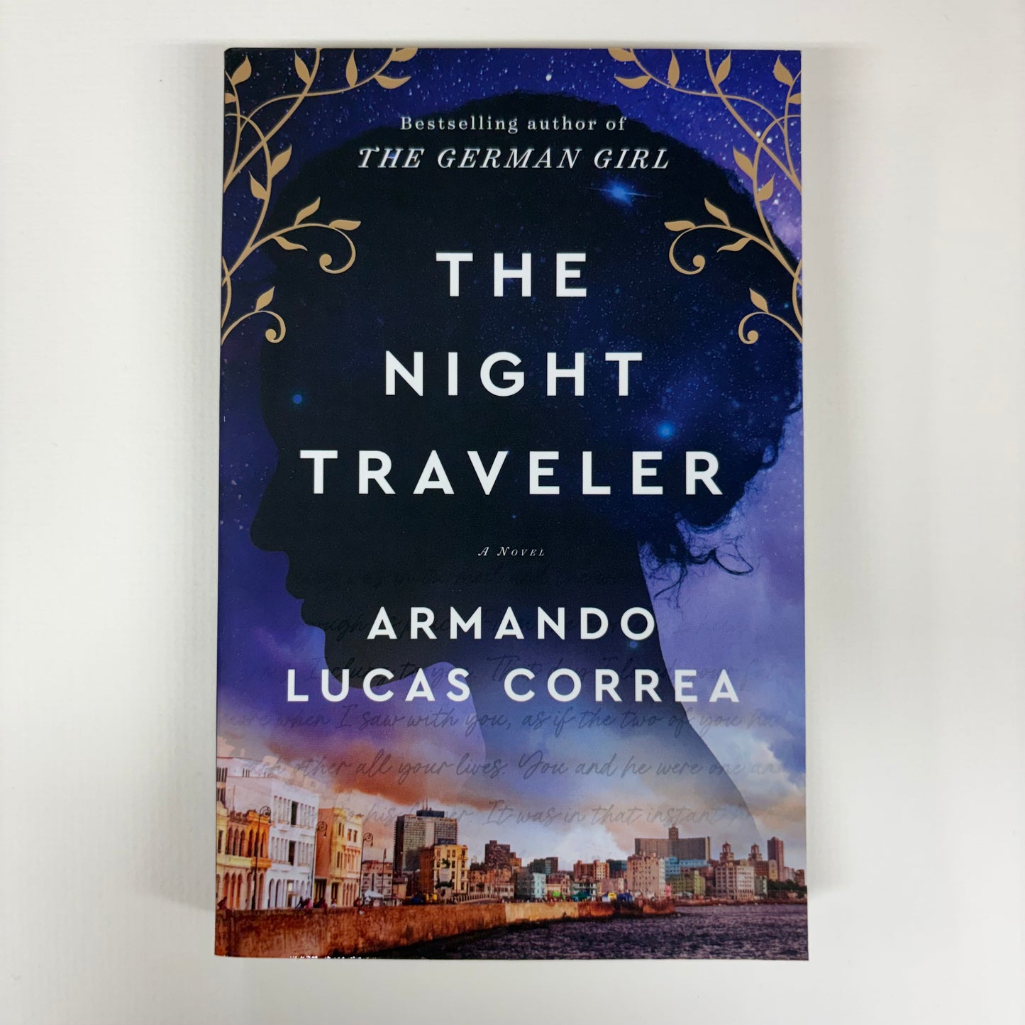 The Night Traveler - Armando Lucas Correa - Simon and Schuster