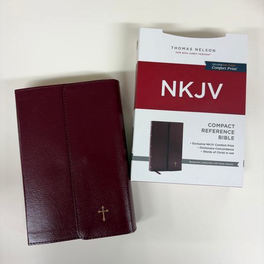 NKJV Compact Reference Bible - Harper Collins