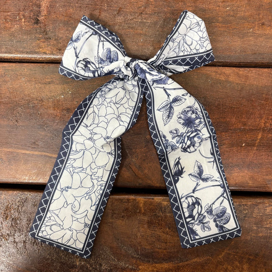Navy Floral Twilly - Accity