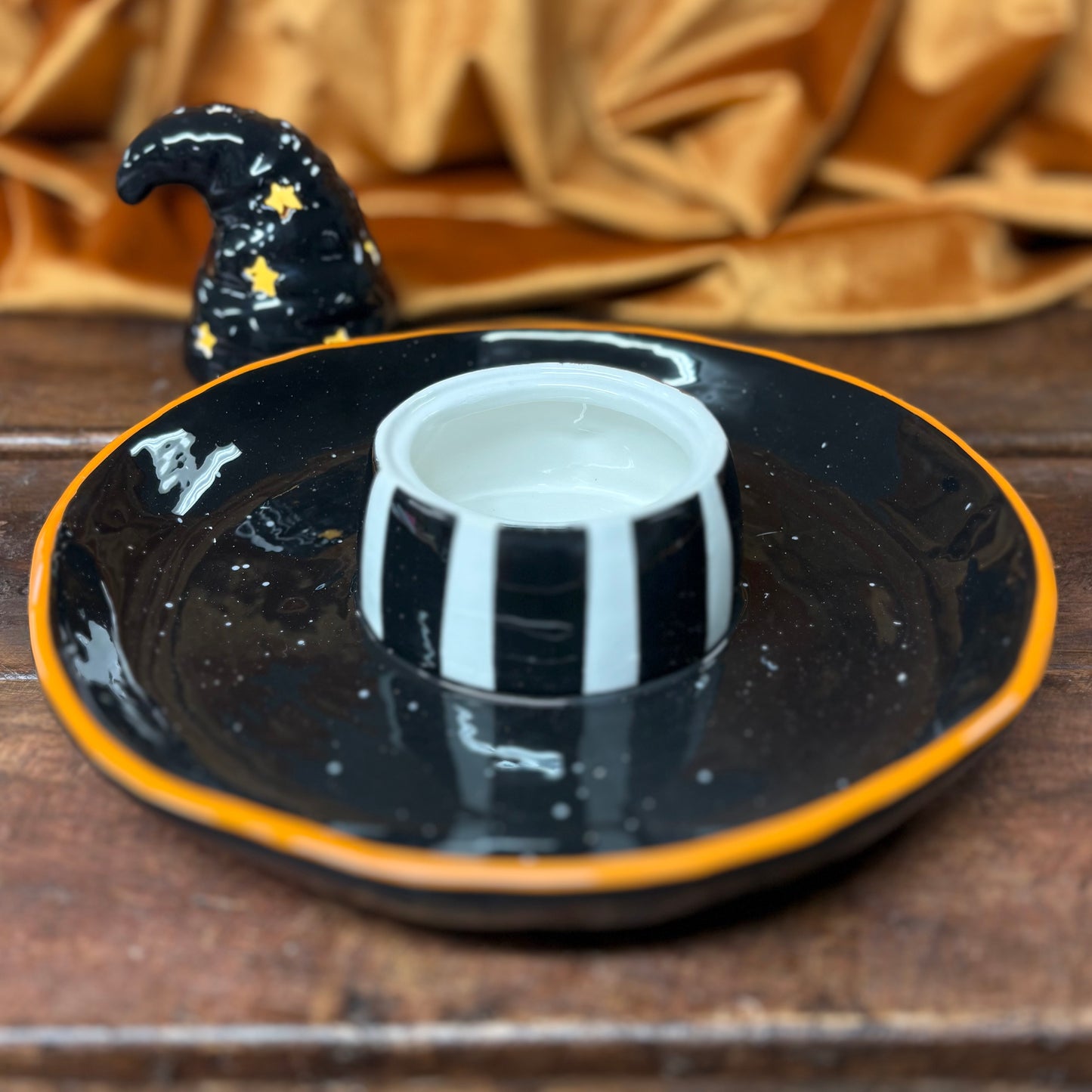 LED Witch Hat Chip N Dip - Mud Pie