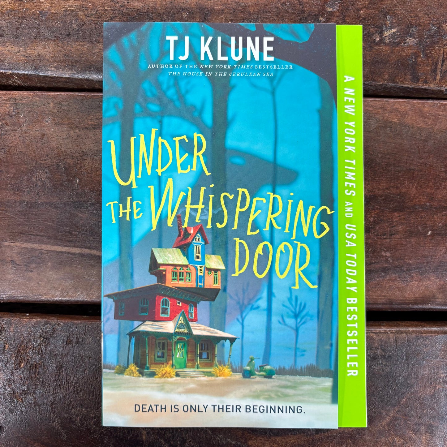 Under The Whispering Door - TJ Klune - Macmillan Publishers