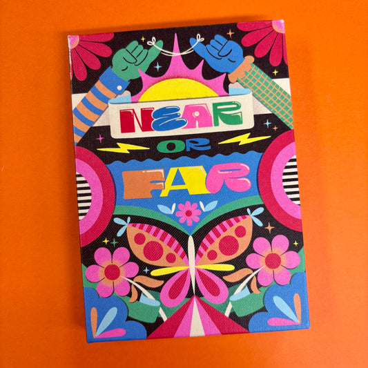 Continuous Greetings - A Shared Card For Friends - Chronicle Books