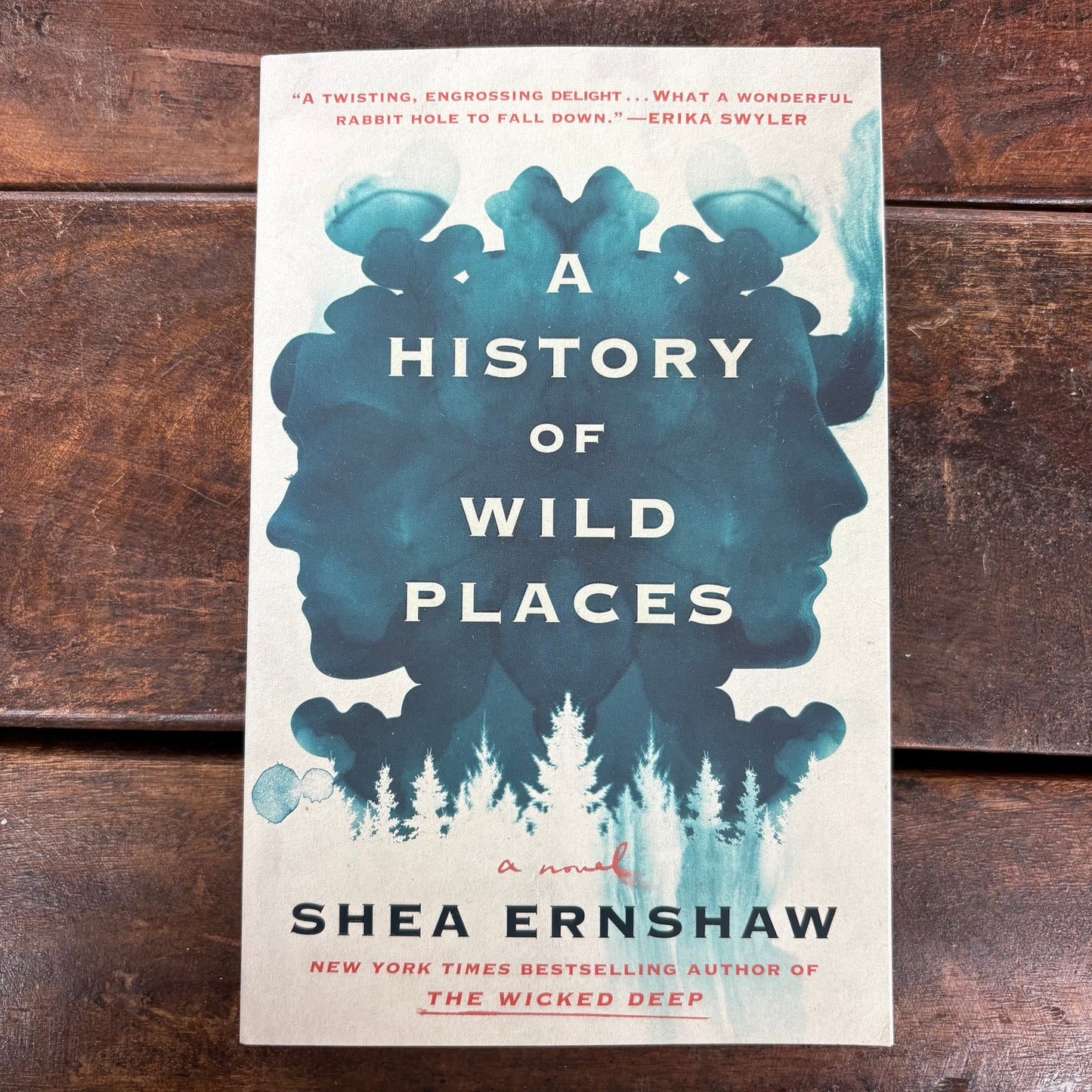 A History Of Wild Places - Shea Ernshaw - Simon and Schuster
