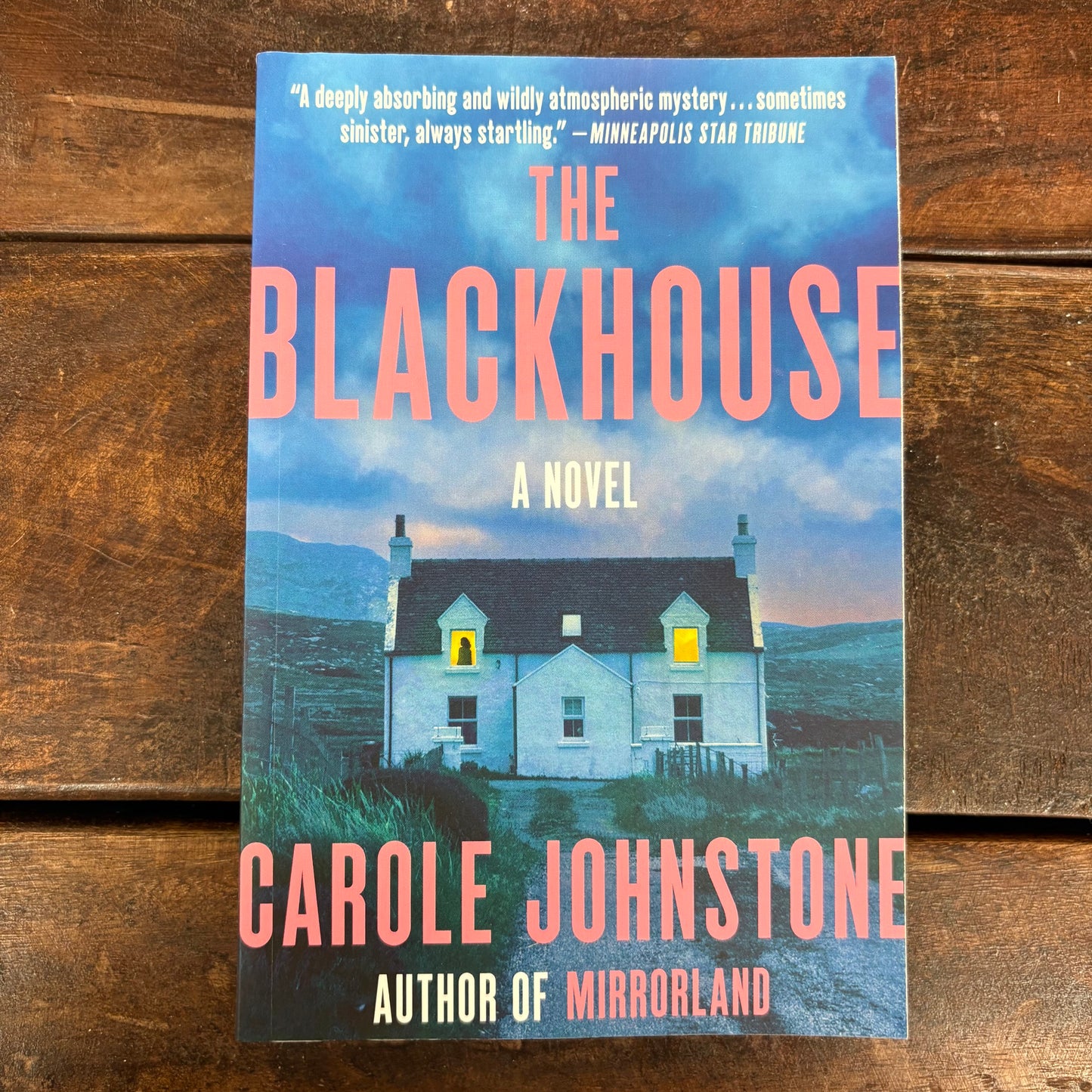 The Blackhouse - Carole Johnstone - Simon and Schuster