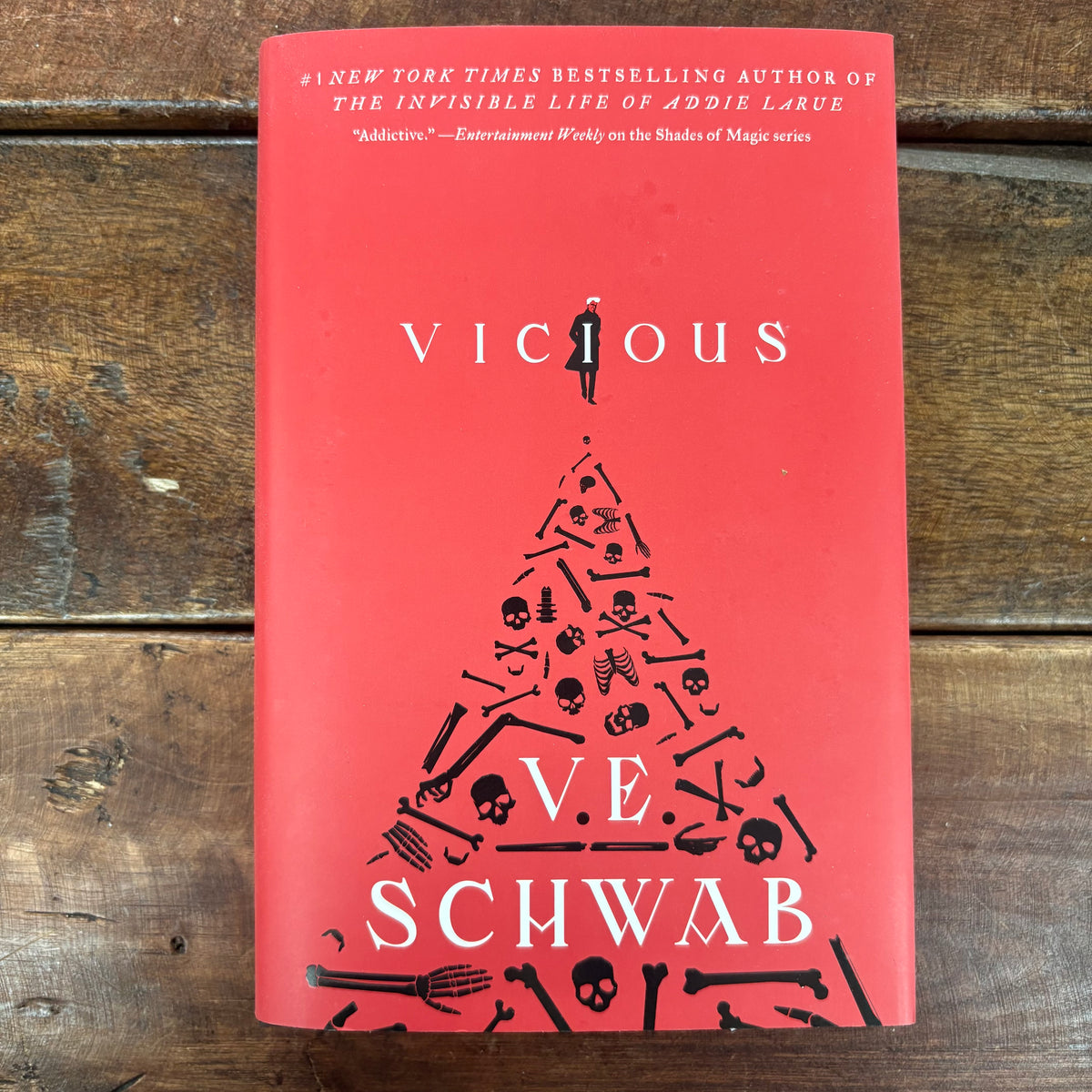 Vicious - V.E. Schwab - AZB