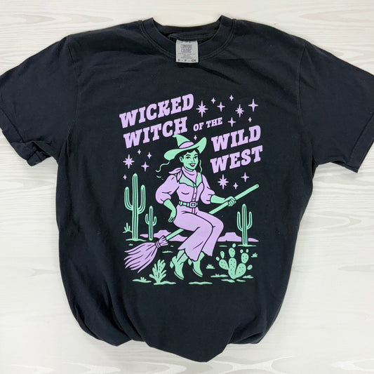 Wicked Witch Halloween Shirt - Mugsby