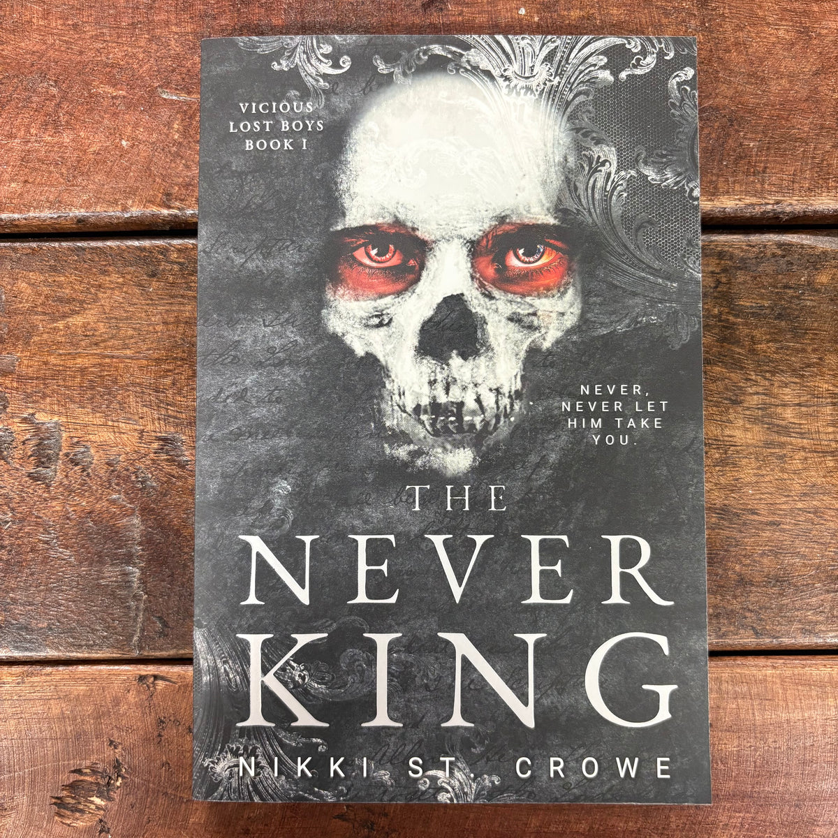 Never King - Nikki St. Crowe - IPG