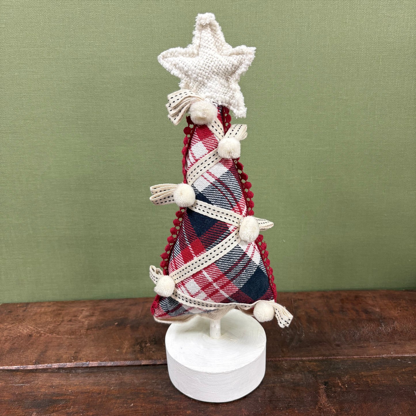 Plaid Christmas Tree - Glory Haus