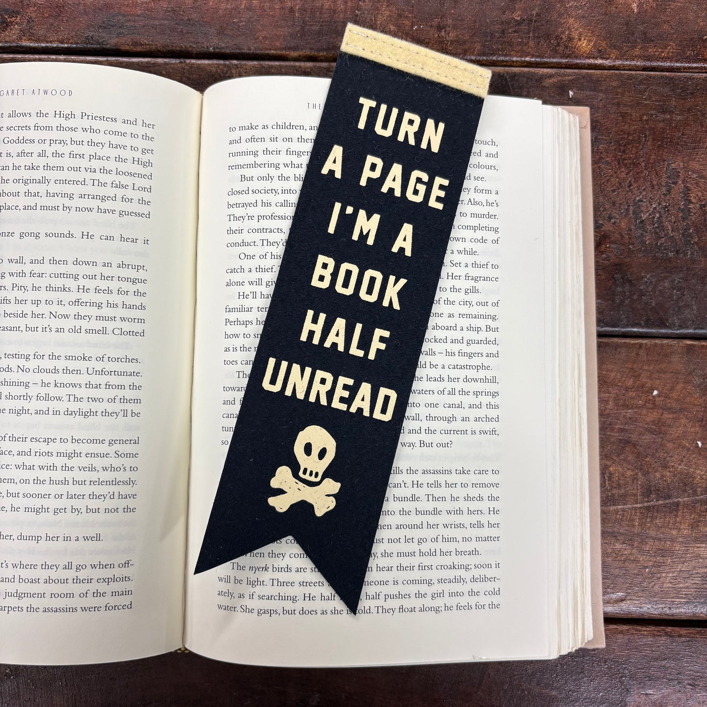 Turn A Page Bookmark - Oxford Pennant